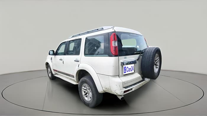 2010 Ford Endeavour 2.5L 4X2 MT, Diesel, Manual, 1,56,346 km, exterior