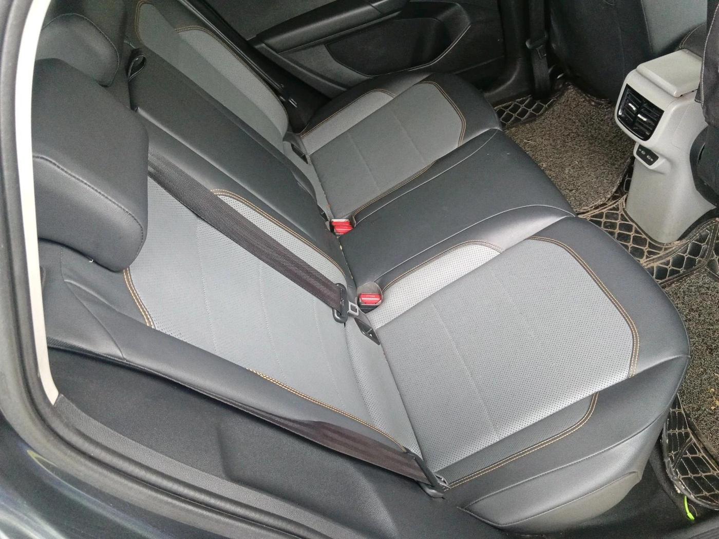 2022 Skoda KUSHAQ STYLE 1.0L TSI AT (6 AIRBAGS), Petrol, Automatic, 38,003 km, interior