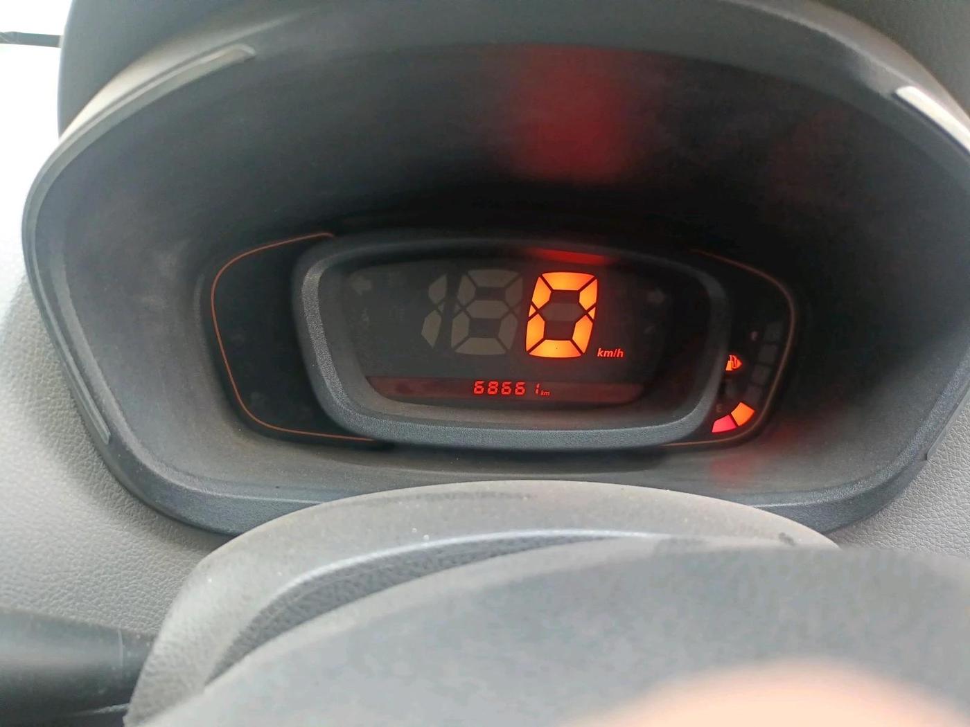 2017 Renault Kwid RXT 0.8, Petrol, Manual, 68,661 km, interior
