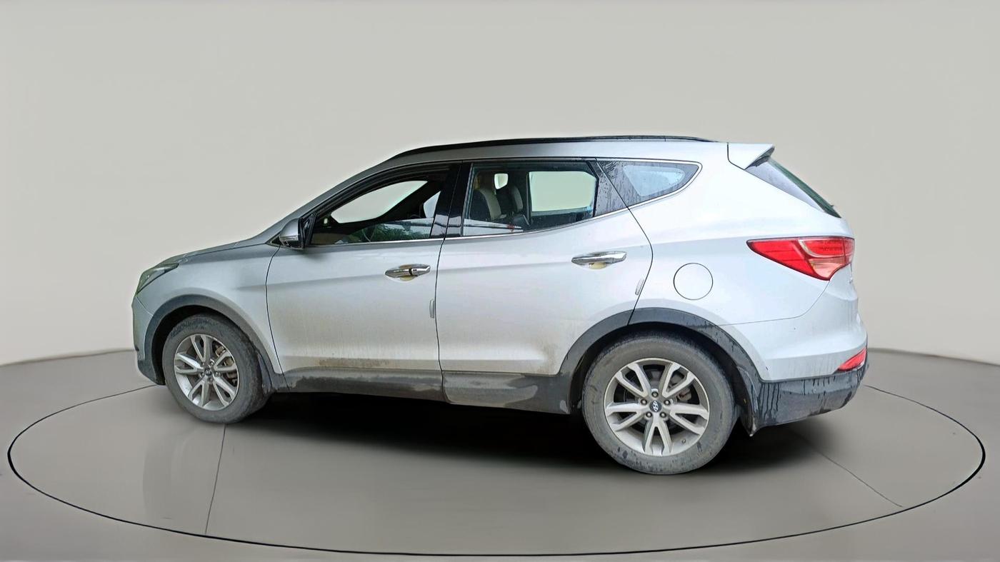 2015 Hyundai Santa Fe 4 WD AT, Diesel, Automatic, 1,39,346 km, exterior