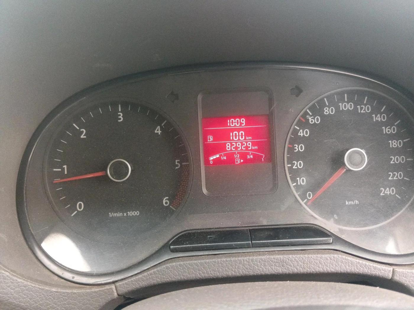 2012 Volkswagen Vento COMFORTLINE DIESEL 1.6, Diesel, Manual, 82,929 km, interior