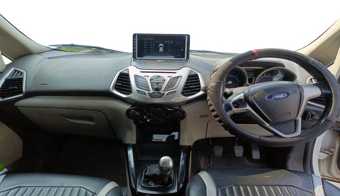 2014 Ford Ecosport TITANIUM 1.5L DIESEL, Diesel, Manual, 1,53,246 km, interior