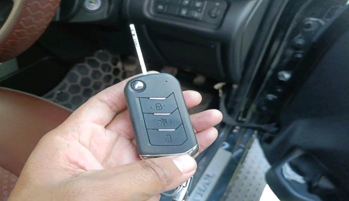 2024 Mahindra Thar LX HARD TOP 4WD MT, Diesel, Manual, 29,768 km, interior