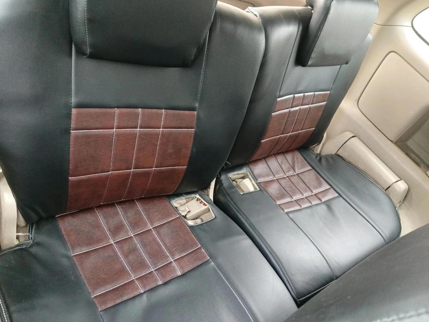 2012 Toyota Innova GX 2.5 7 STR, Diesel, Manual, 1,13,278 km, interior