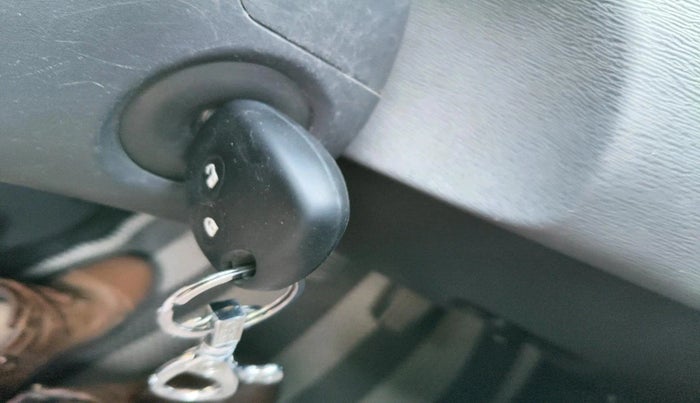 2015 Renault Duster 85 PS RXE DIESEL, Diesel, Manual, 1,09,523 km, interior