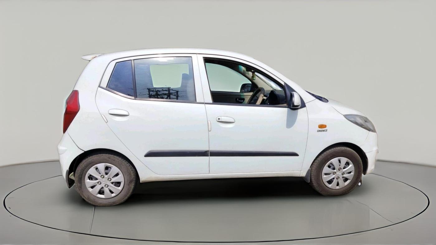 2011 Hyundai i10 MAGNA 1.1, Petrol, Manual, 67,916 km, exterior