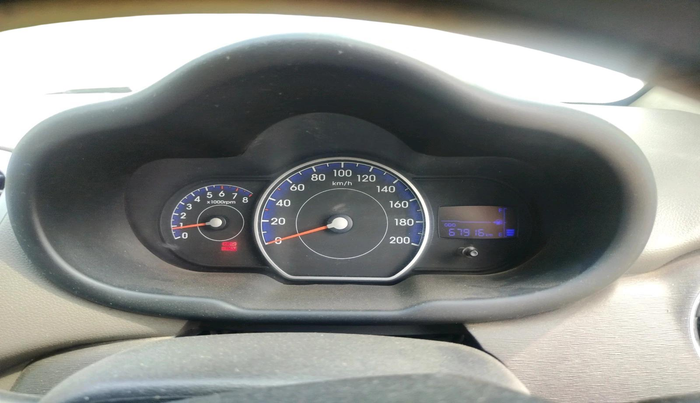 2011 Hyundai i10 MAGNA 1.1, Petrol, Manual, 67,916 km, interior