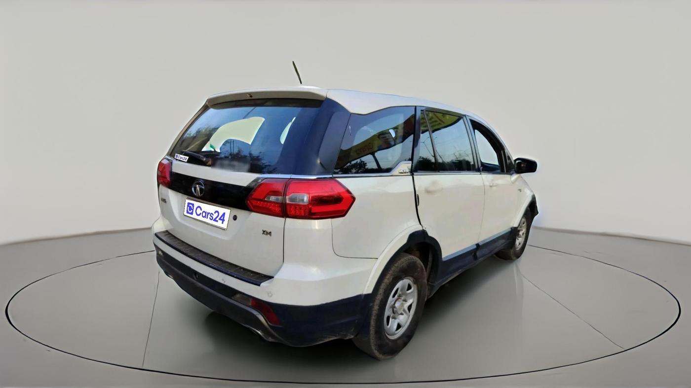 2017 Tata Hexa XM 4X2 7 STR, Diesel, Manual, 1,63,432 km, exterior