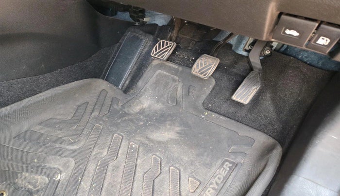 2022 Toyota URBAN CRUISER HYRYDER G NEO DRIVE, Petrol, Manual, 33,121 km, interior