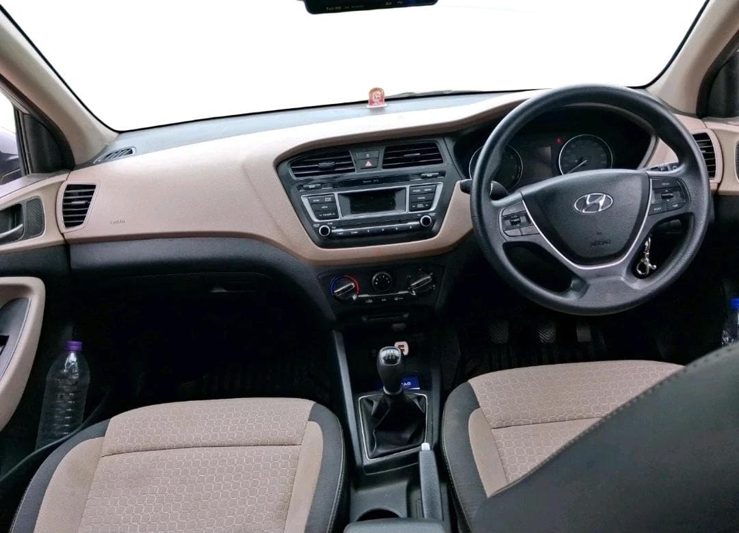 2017 Hyundai Elite i20 SPORTZ 1.2, Petrol, Manual, 42,751 km, interior