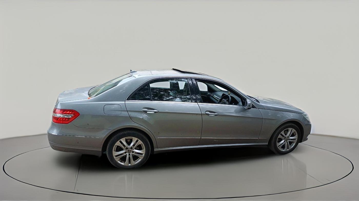 2013 Mercedes Benz E Class E 220 CDI avantgarde, Diesel, Automatic, 1,34,843 km, exterior