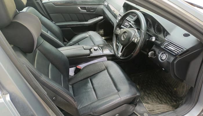 2013 Mercedes Benz E Class E 220 CDI avantgarde, Diesel, Automatic, 1,34,843 km, interior