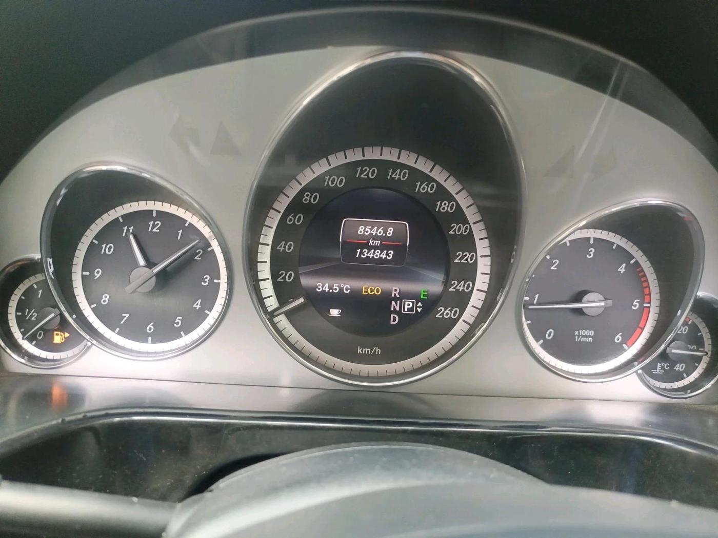 2013 Mercedes Benz E Class E 220 CDI avantgarde, Diesel, Automatic, 1,34,843 km, interior