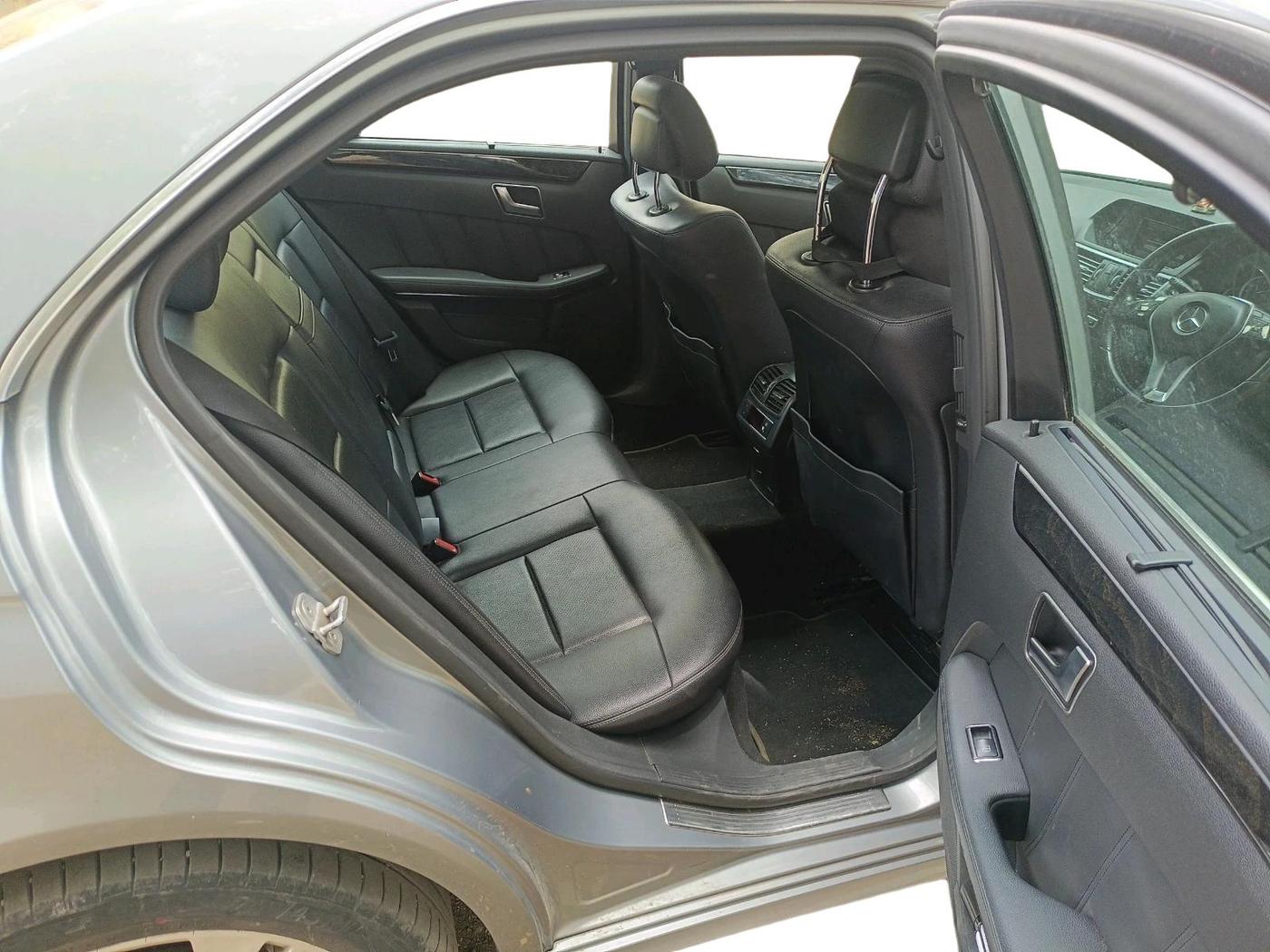 2013 Mercedes Benz E Class E 220 CDI avantgarde, Diesel, Automatic, 1,34,843 km, interior