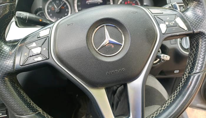 2013 Mercedes Benz E Class E 220 CDI avantgarde, Diesel, Automatic, 1,34,843 km, interior