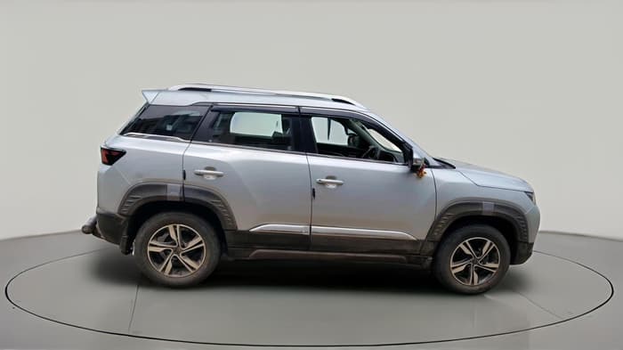 2023 Maruti BREZZA LXI, Petrol, Manual, 31,632 km, exterior
