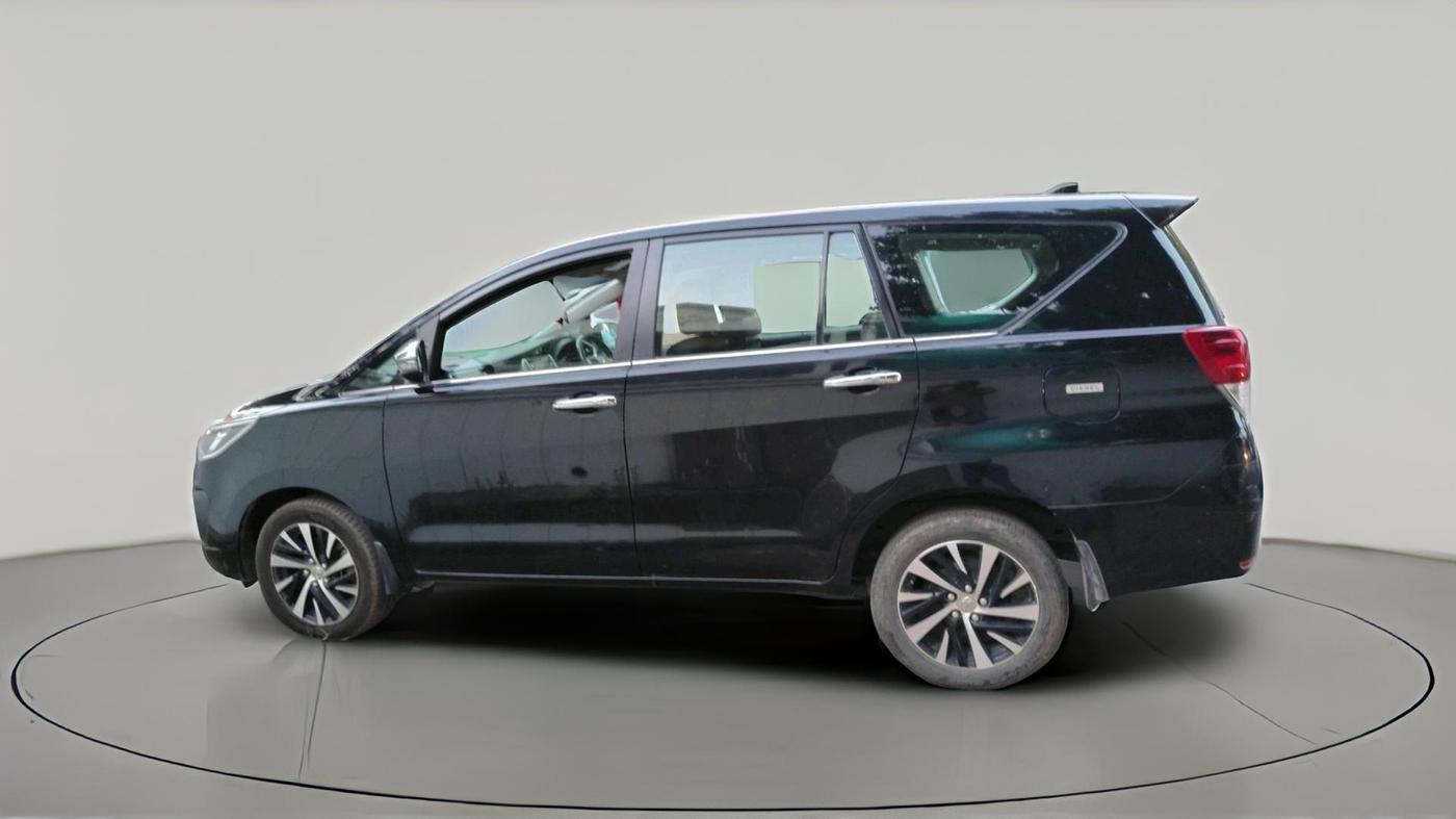 2021 Toyota Innova Crysta 2.4 ZX AT 7 STR, Diesel, Automatic, 28,648 km, exterior