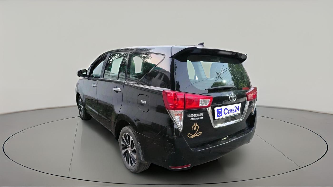 2021 Toyota Innova Crysta 2.4 ZX AT 7 STR, Diesel, Automatic, 28,648 km, exterior