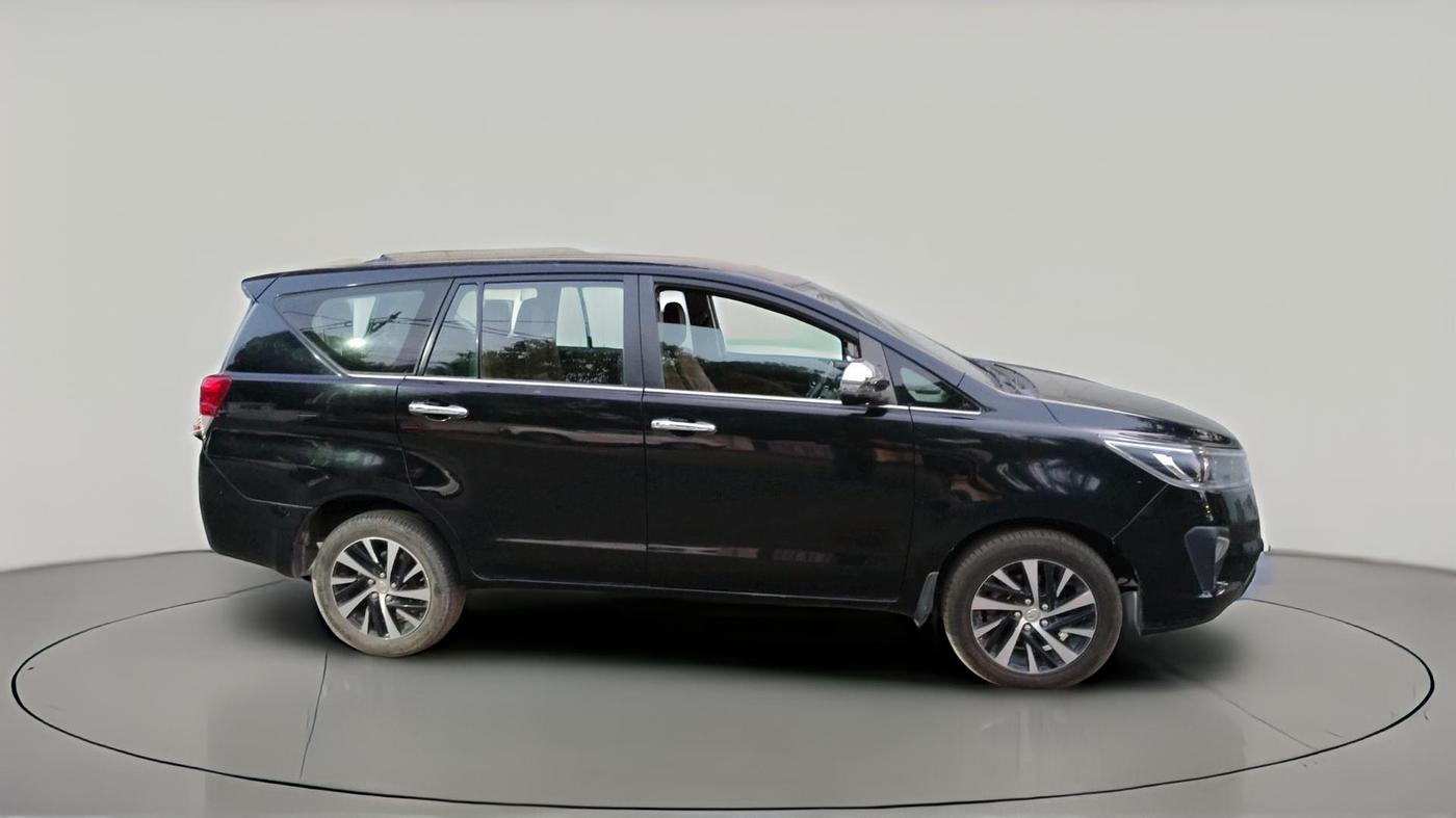 2021 Toyota Innova Crysta 2.4 ZX AT 7 STR, Diesel, Automatic, 28,648 km, exterior
