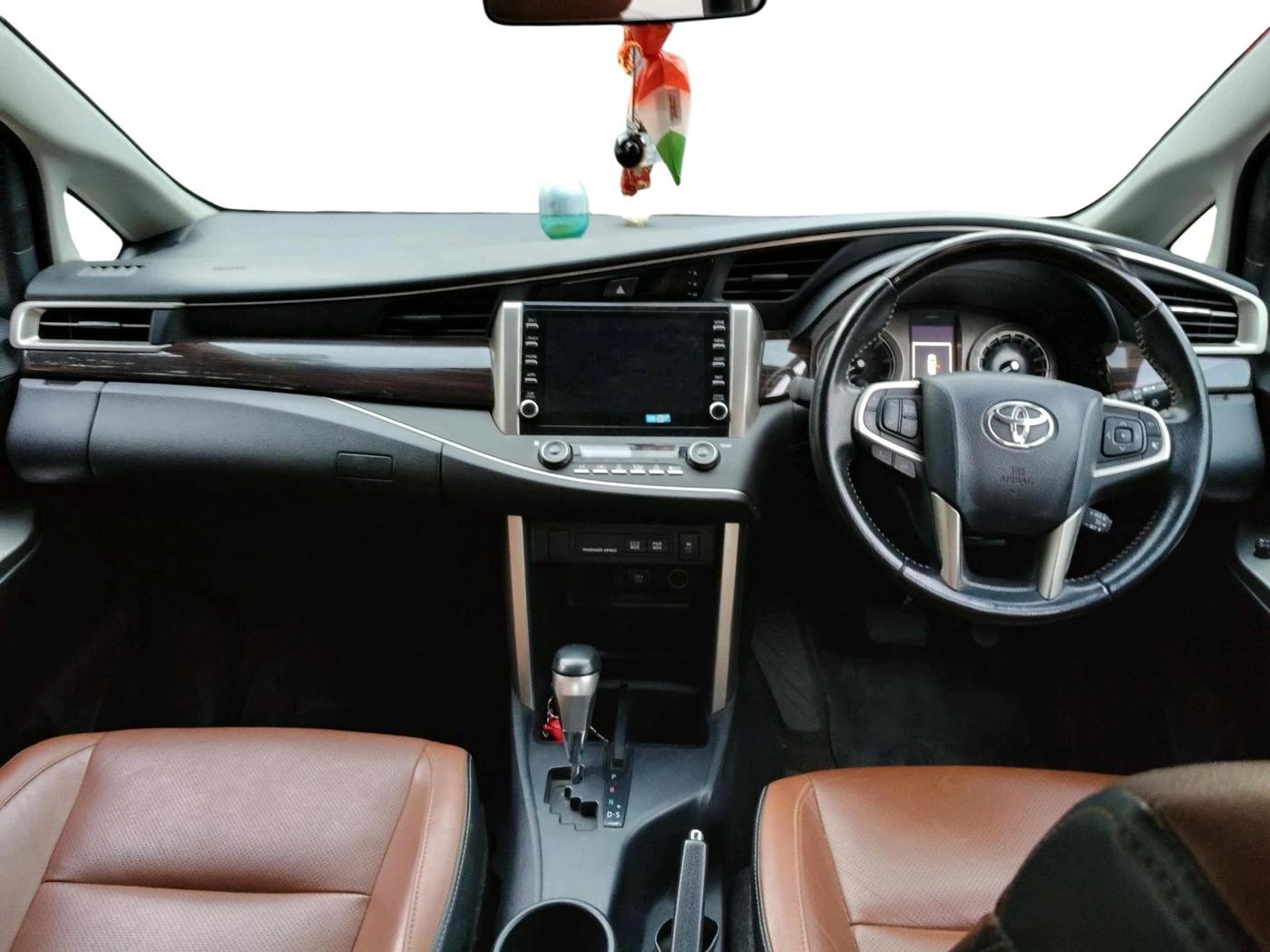 2021 Toyota Innova Crysta 2.4 ZX AT 7 STR, Diesel, Automatic, 28,648 km, interior