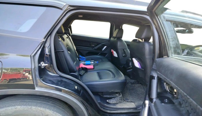 2022 Tata Safari XZ PLUS DARK EDITION, Diesel, Manual, 1,32,723 km, interior