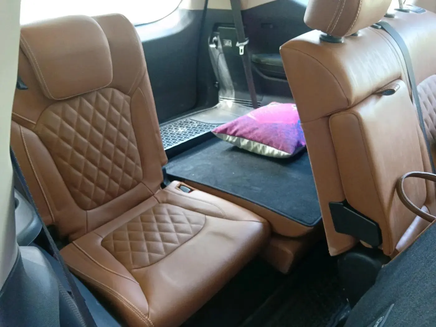 2022 MG GLOSTER SAVVY 7 STR 2.0 TWIN TURBO 4WD, Diesel, Automatic, 24,205 km, interior