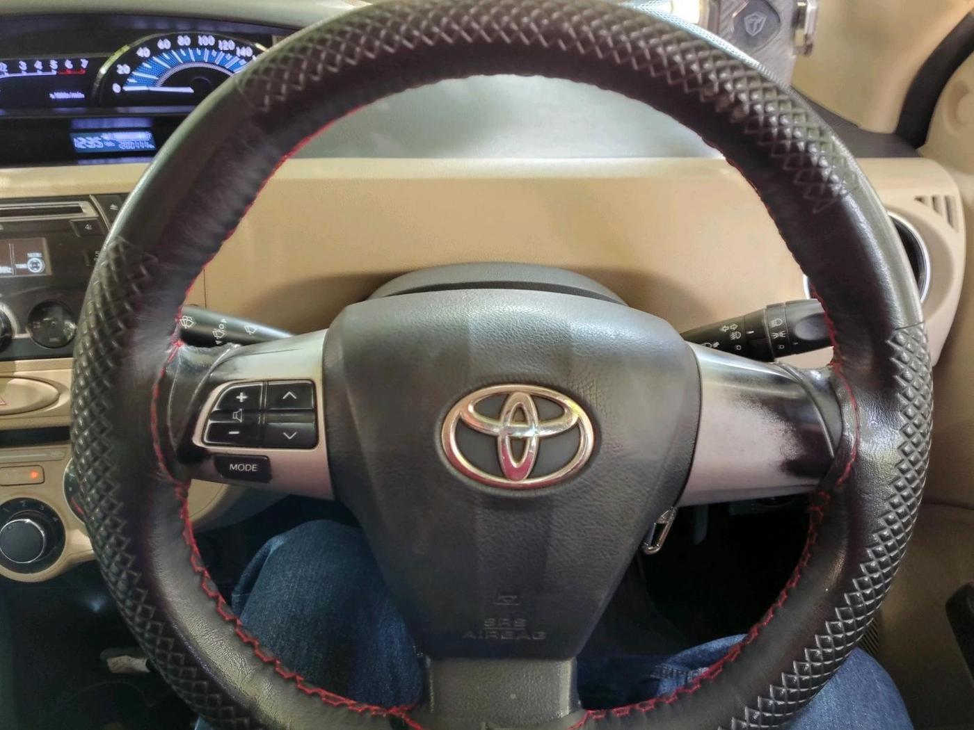 2019 Toyota Etios VXD PLATINUM, Diesel, Manual, 2,00,111 km, interior