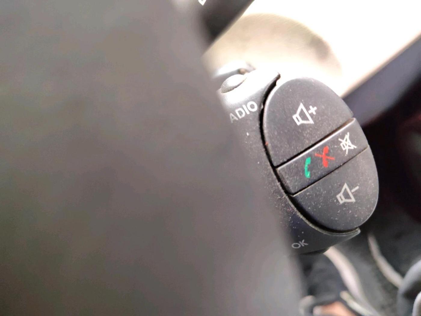 2013 Renault Duster 85 PS RXL DIESEL, Diesel, Manual, 1,66,500 km, interior