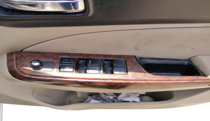 2019 Maruti Dzire VDI, Diesel, Manual, 1,05,570 km, interior