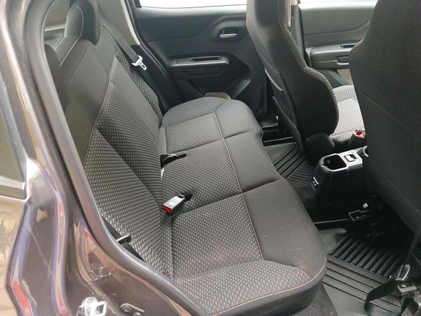 2023 CITROEN C3 FEEL 1.2, Petrol, Manual, 7,644 km, interior