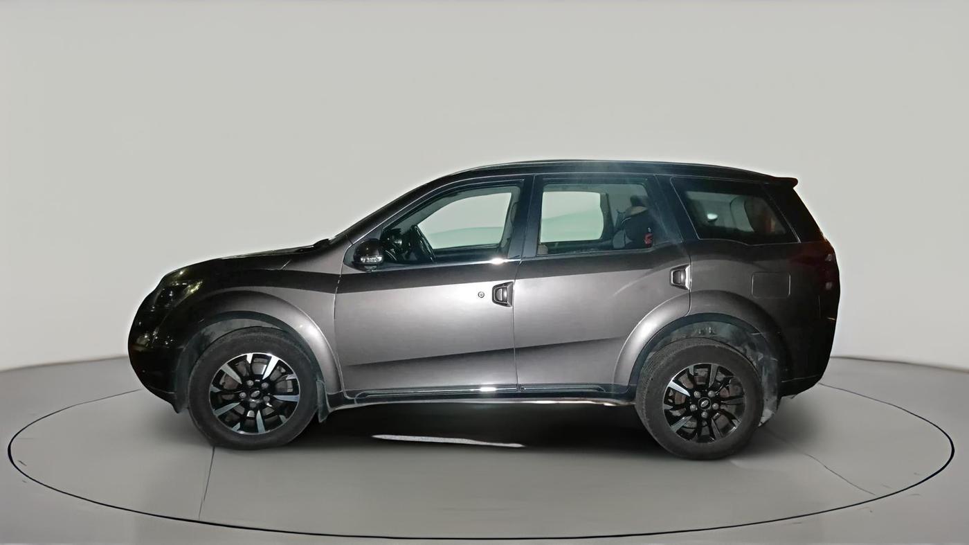 2019 Mahindra XUV500 W11(O), Diesel, Manual, 34,561 km, exterior