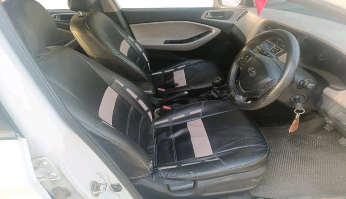 2016 Hyundai Elite i20 MAGNA 1.2, CNG, Manual, 84,785 km, interior