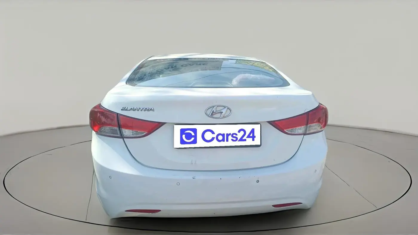 2014 Hyundai New Elantra 1.6 CRDI, Diesel, Manual, 1,38,670 km, exterior