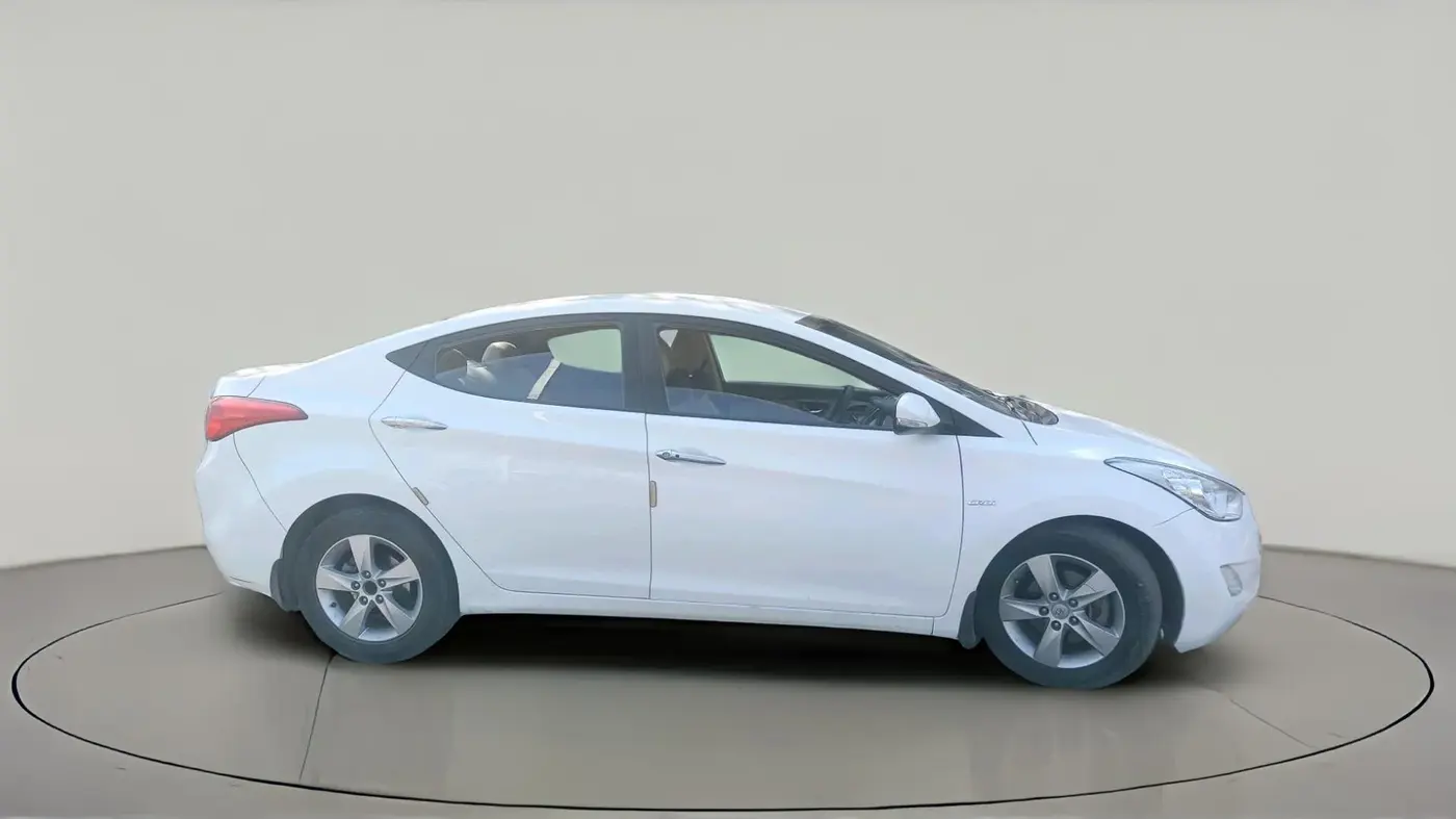2014 Hyundai New Elantra 1.6 CRDI, Diesel, Manual, 1,38,670 km, exterior