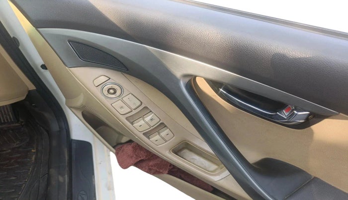 2014 Hyundai New Elantra 1.6 CRDI, Diesel, Manual, 1,38,670 km, interior