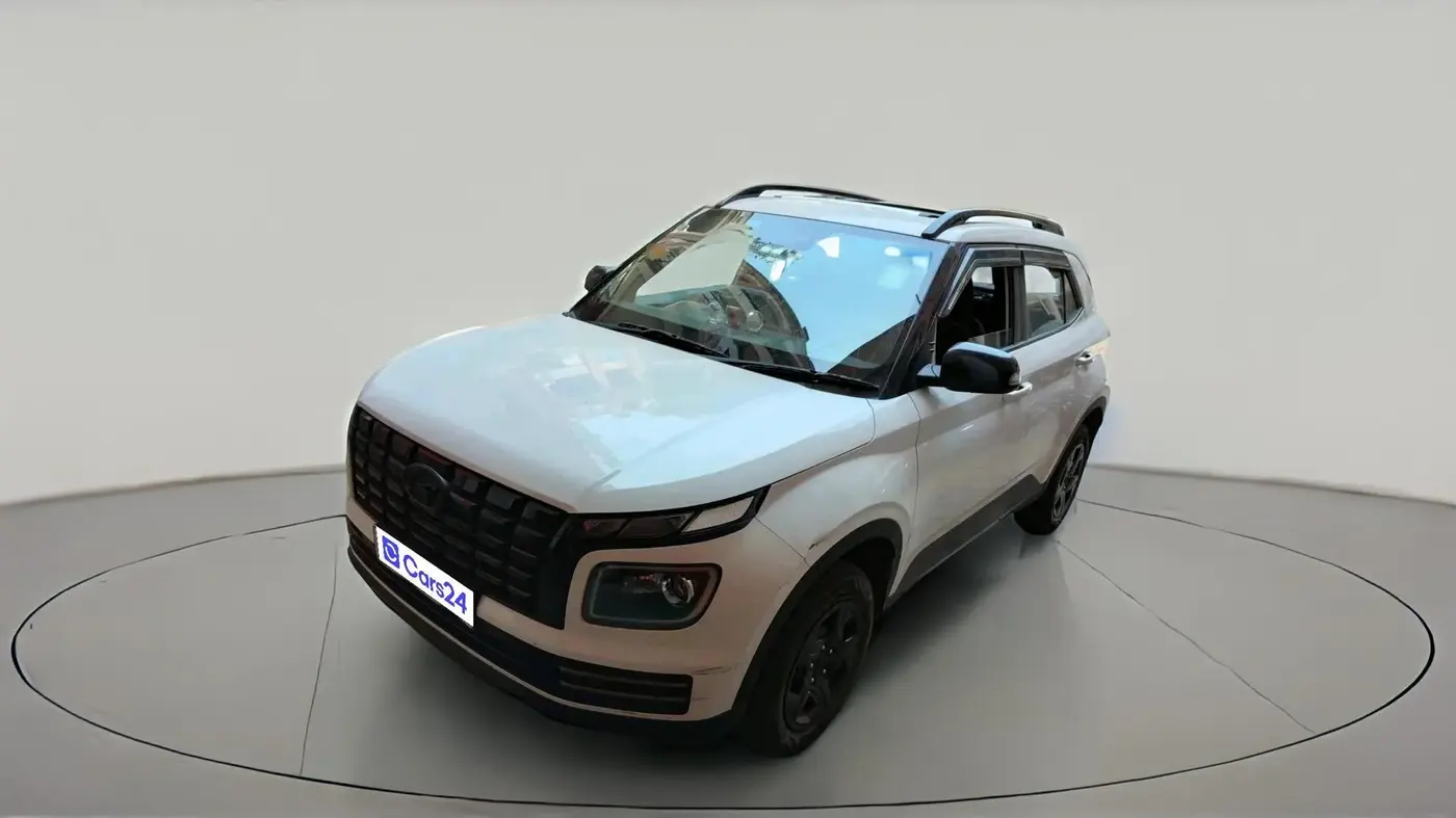 2023 Hyundai VENUE SX 1.2 KNIGHT EDITION, Petrol, Manual, 18,648 km, exterior