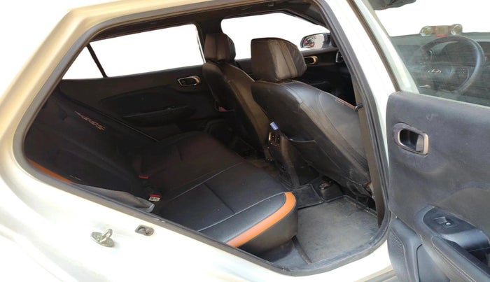 2023 Hyundai VENUE SX 1.2 KNIGHT EDITION, Petrol, Manual, 18,648 km, interior