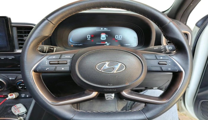 2023 Hyundai VENUE SX 1.2 KNIGHT EDITION, Petrol, Manual, 18,648 km, interior