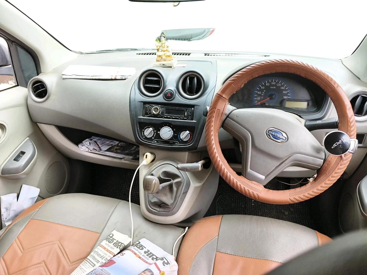 2015 Datsun Go Plus A, Petrol, Manual, 80,137 km, interior