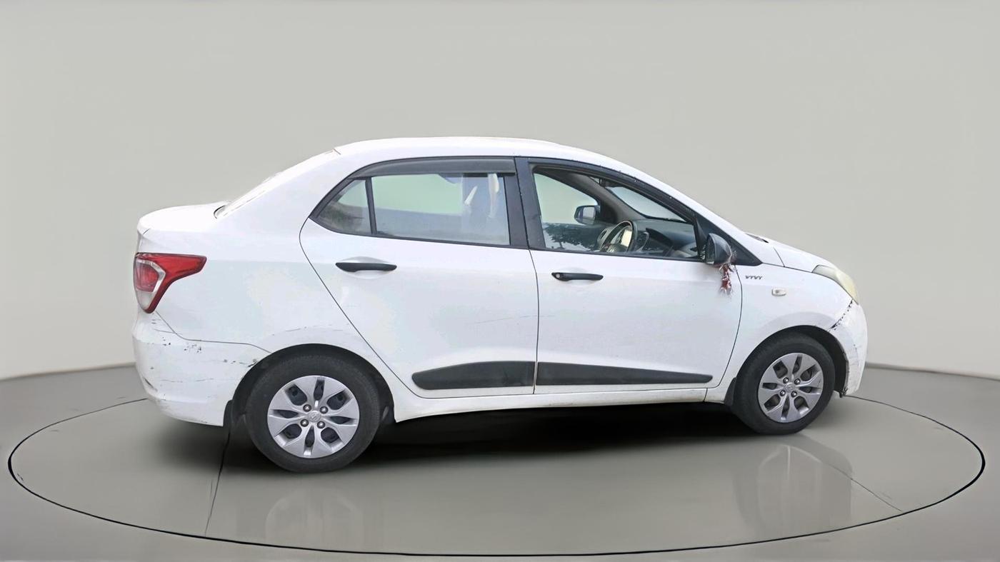 2015 Hyundai Xcent BASE 1.2, Petrol, Manual, 65,733 km, exterior
