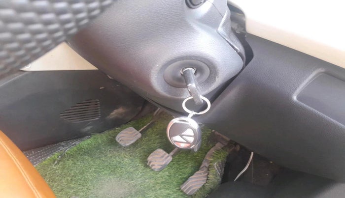 2021 Nissan MAGNITE XE, Petrol, Manual, 25,935 km, interior