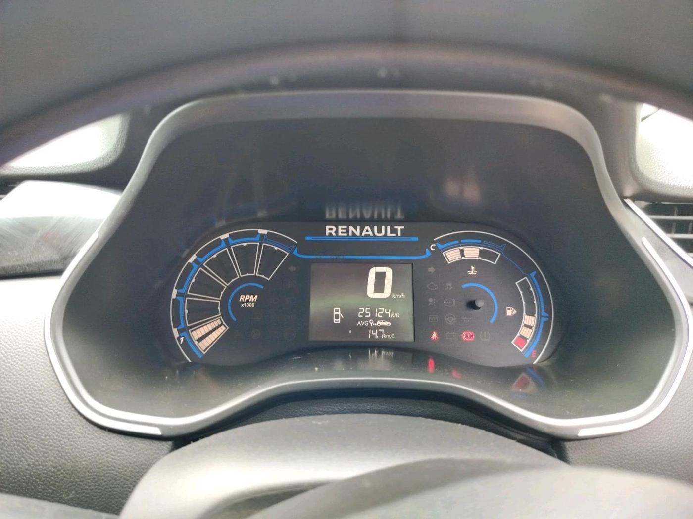 2020 Renault TRIBER RXL MT, Petrol, Manual, 25,124 km, interior