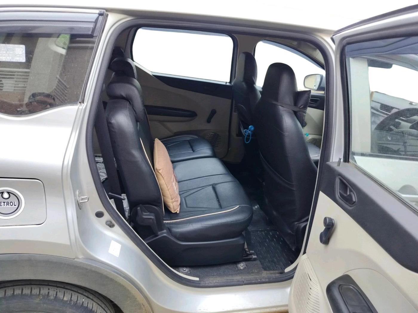 2020 Renault TRIBER RXL MT, Petrol, Manual, 25,124 km, interior