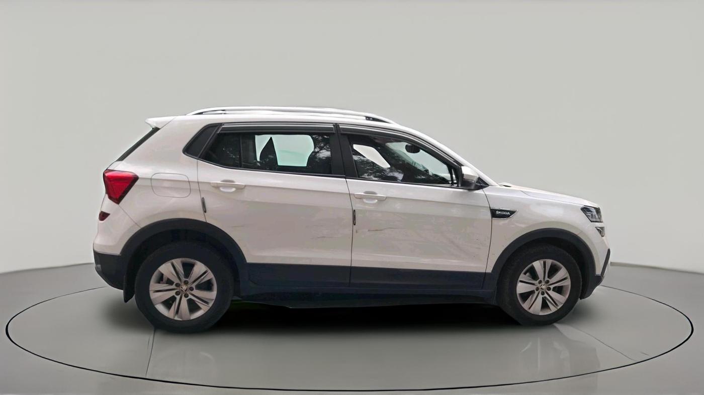 2022 Skoda KUSHAQ AMBITION 1.0L TSI MT, Petrol, Manual, 52,073 km, exterior