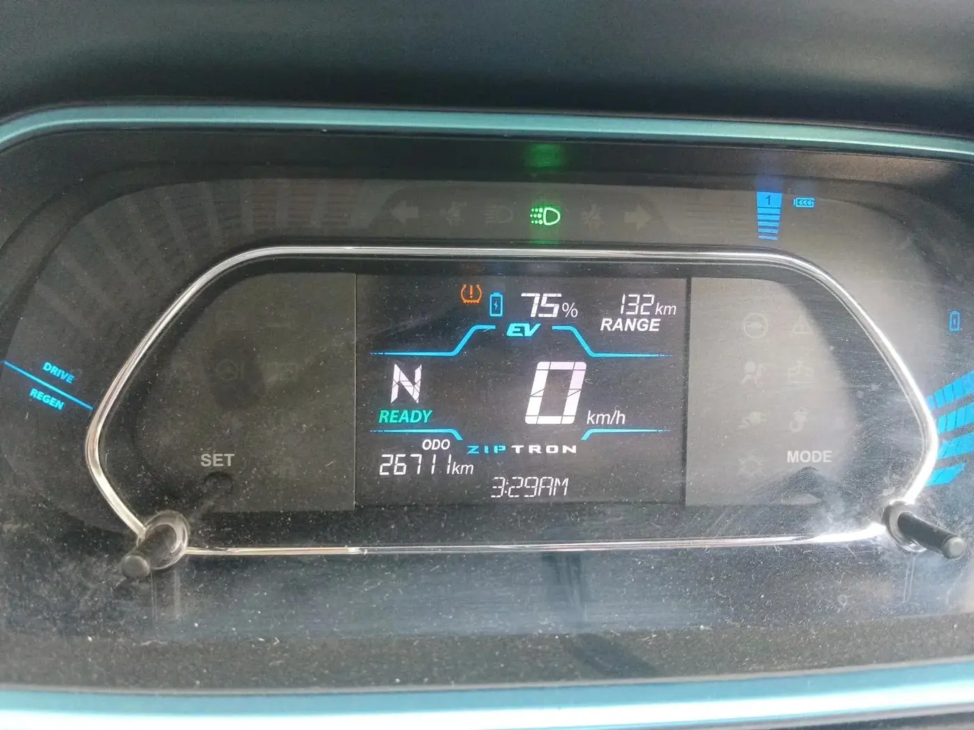 2023 Tata TIAGO EV XZ PLUS LONG RANGE, Electric, Automatic, 26,711 km, interior