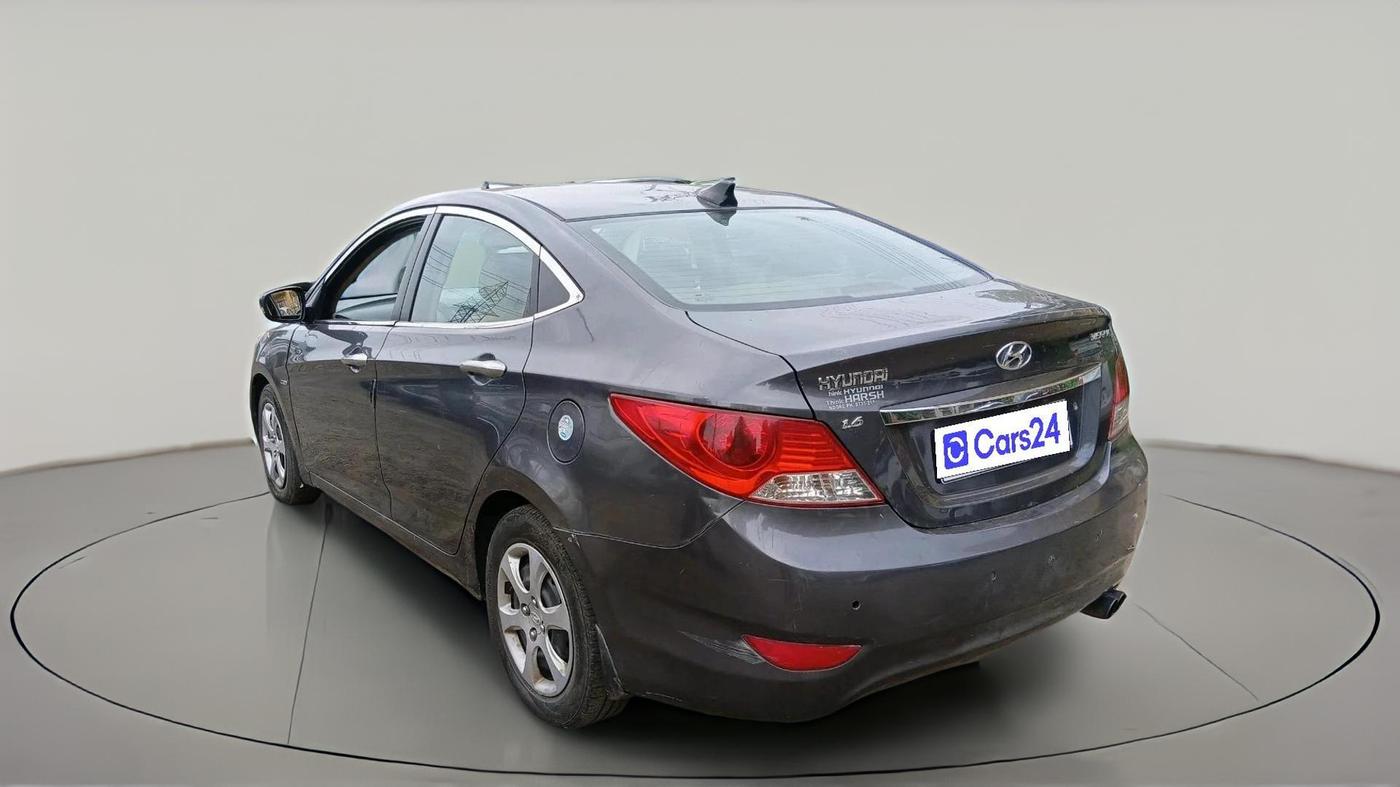 2012 Hyundai Verna FLUIDIC 1.6 EX CRDI AT, Diesel, Automatic, 94,833 km, exterior