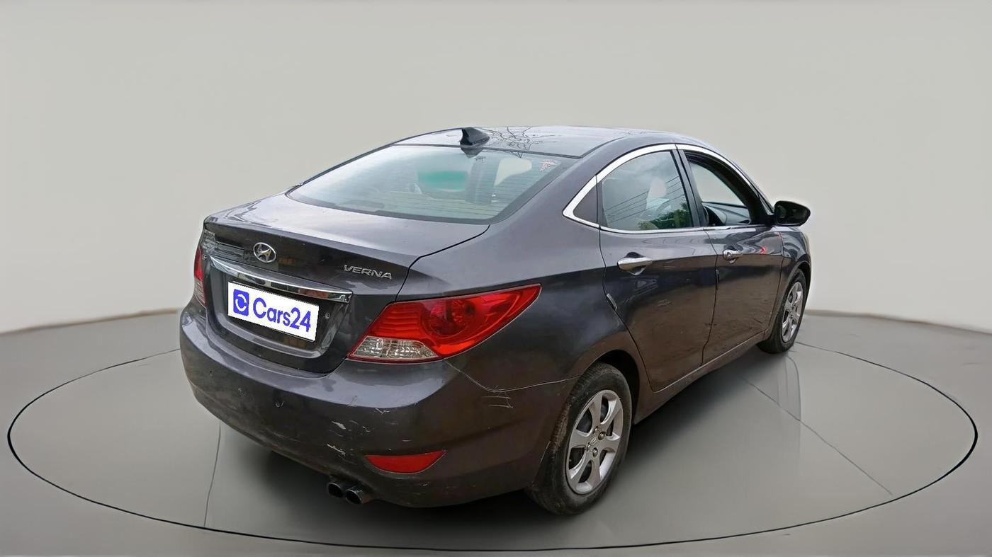 2012 Hyundai Verna FLUIDIC 1.6 EX CRDI AT, Diesel, Automatic, 94,833 km, exterior