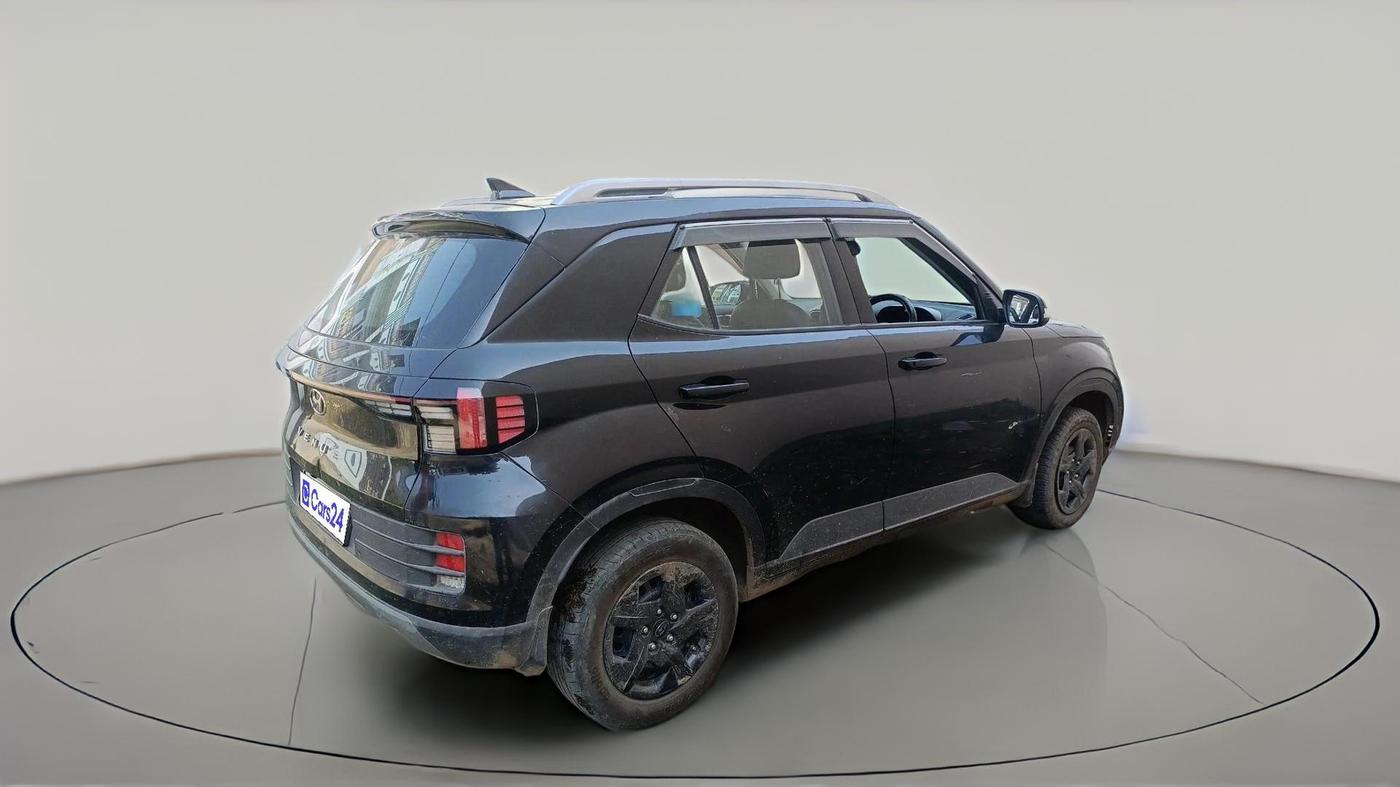 2024 Hyundai VENUE SX 1.2 PETROL, CNG, Manual, 49,600 km, exterior