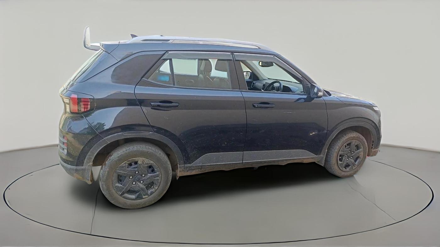 2024 Hyundai VENUE SX 1.2 PETROL, CNG, Manual, 49,600 km, exterior
