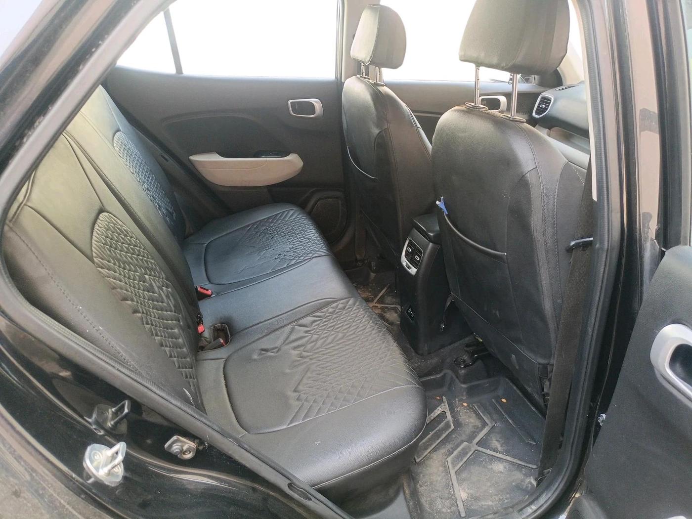 2024 Hyundai VENUE SX 1.2 PETROL, CNG, Manual, 49,600 km, interior